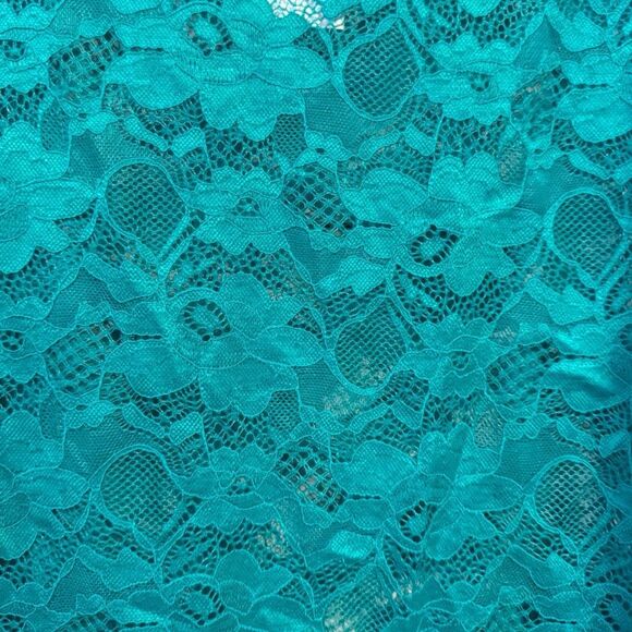 Torrid Aqua Blue/Green Stretch Lace Crew Neck Cinch Side Tee Size 3 3XL NWT - Picture 13 of 13